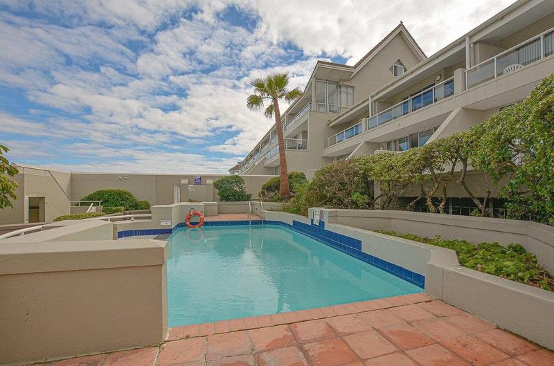To Let 3 Bedroom Property for Rent in Dolphin Beach Western Cape